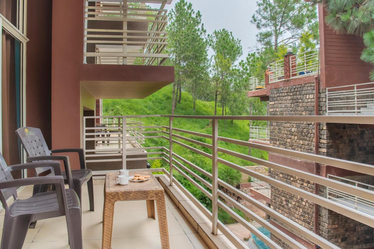The Hillcrest Paradise กัสซอลี ภายนอก รูปภาพ